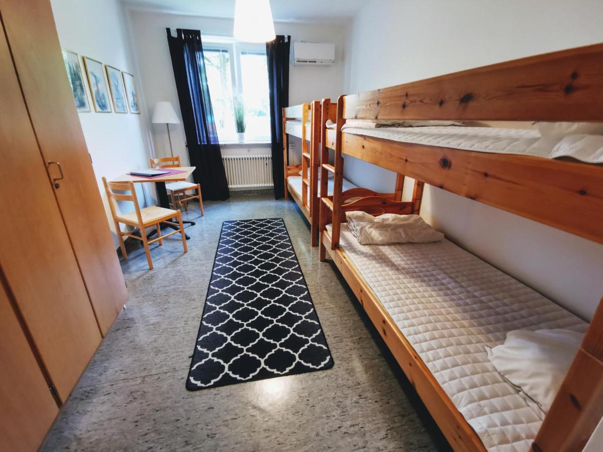 Falkoepings Vandrarhem/Hostel المظهر الخارجي الصورة
